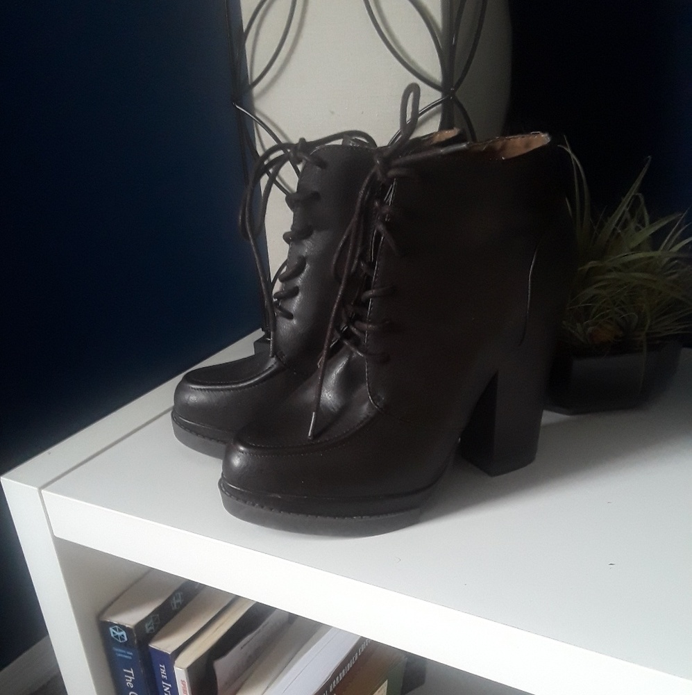 Brown ankle boots